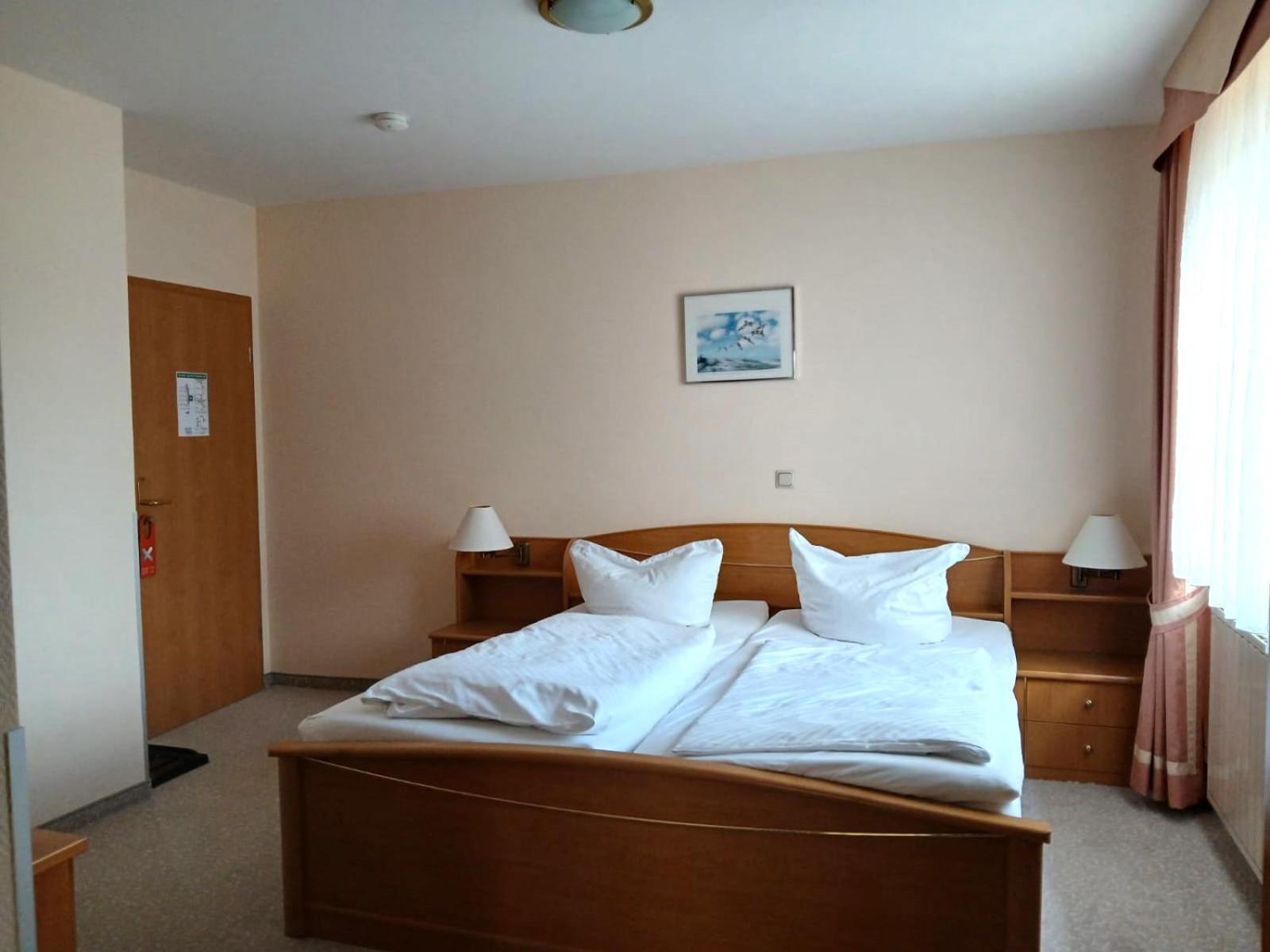 Hotel Hahnenkleer Hof กอสลาร์ ภายนอก รูปภาพ