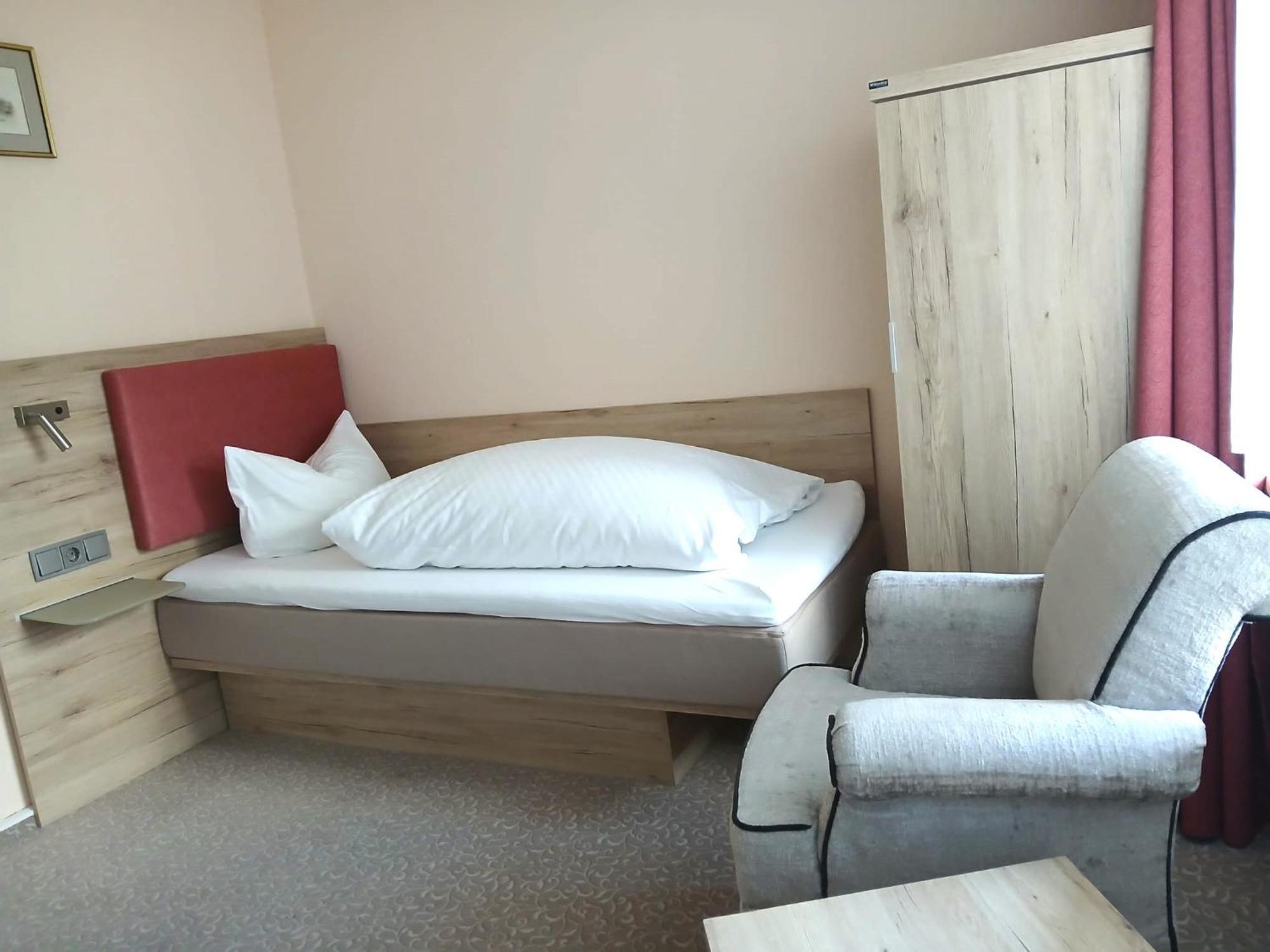 Hotel Hahnenkleer Hof กอสลาร์ ภายนอก รูปภาพ