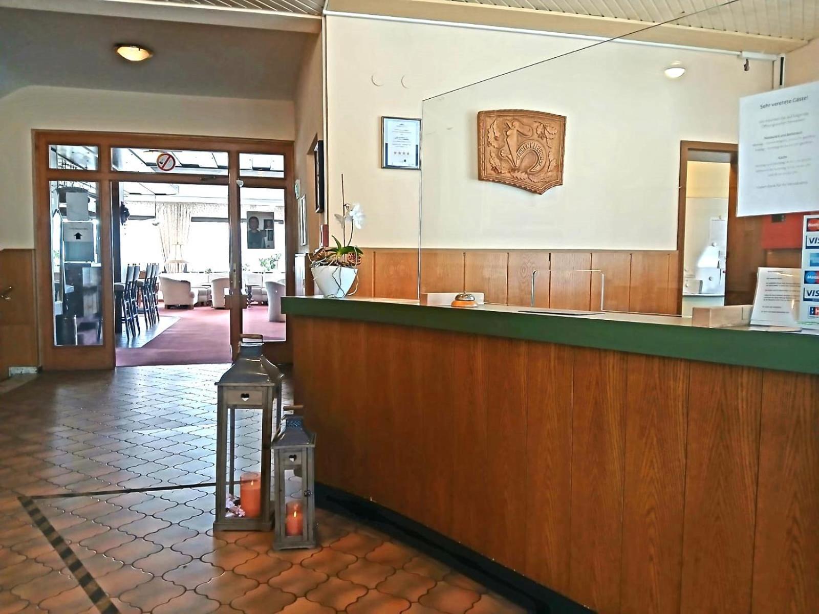Hotel Hahnenkleer Hof กอสลาร์ ภายนอก รูปภาพ