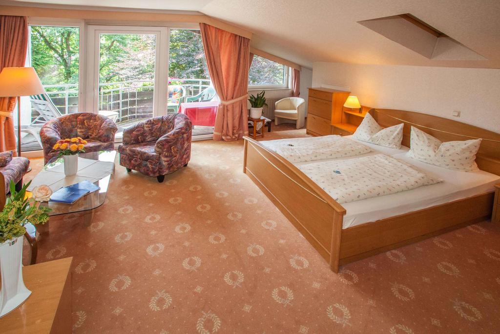 Hotel Hahnenkleer Hof กอสลาร์ ภายนอก รูปภาพ